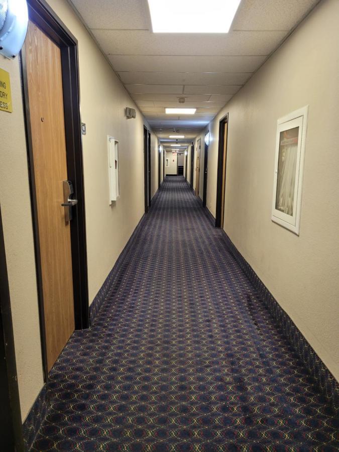 Raceway Inn Martinsville Eksteriør billede